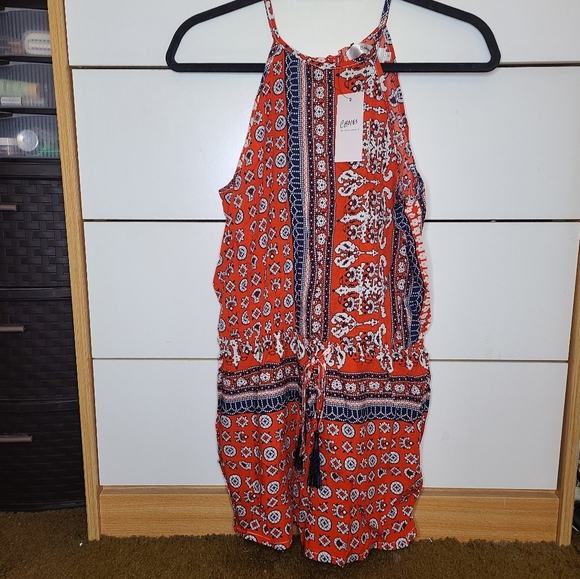 Tie back romper - Picture 1 of 3